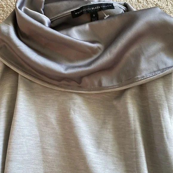WHBM SOFT satin turtleneck tunic top small - Picture 8 of 10